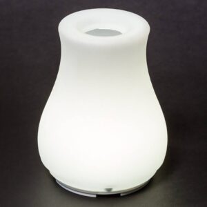 Olio – ovládateľný zdroj LED svetla a váza