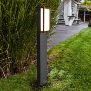 Qubo – chodníkové LED svietidlo